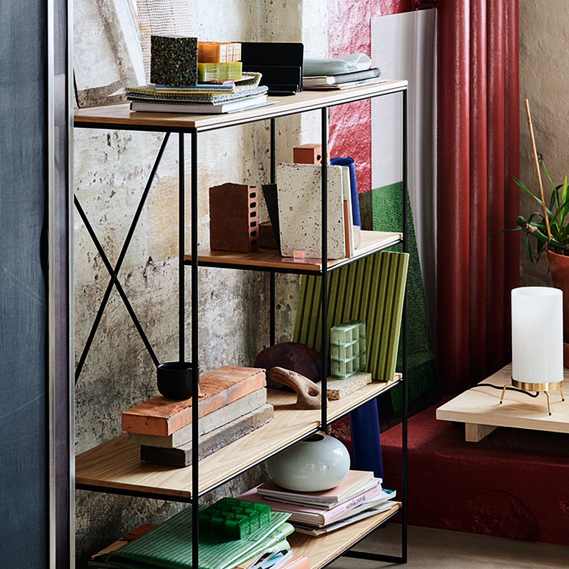 Planner Shelving (Medium)