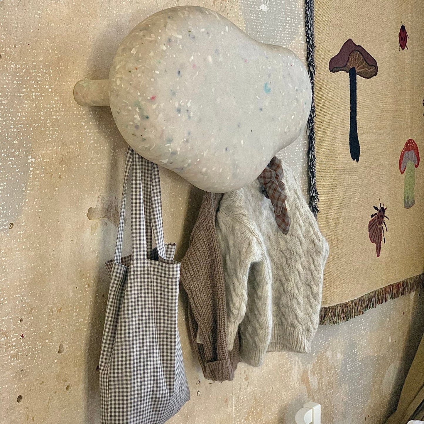 Goodee-ecoBirdy-Marine Shelf - Color - Faded-White