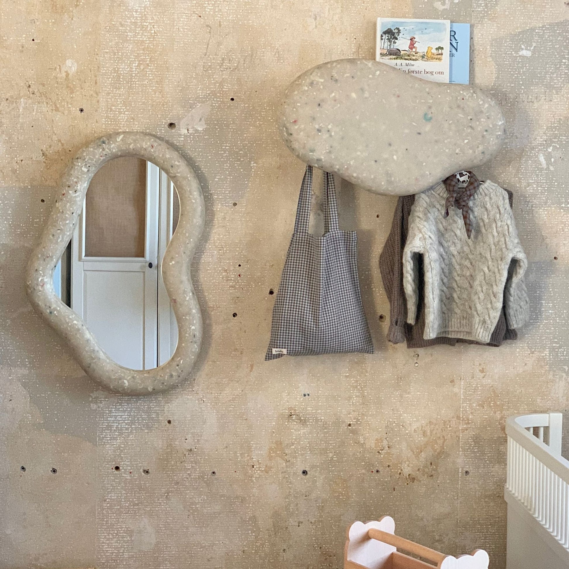 Goodee-ecoBirdy-Marine Mirror Marine Shelf - Color - Faded White